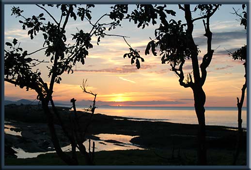 Cabbage & Tumbo Island - Sunset from Cabbage Island in Gulf Islands National Park