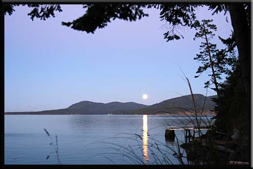 North Pender Island - Moonrise over Saturna Island