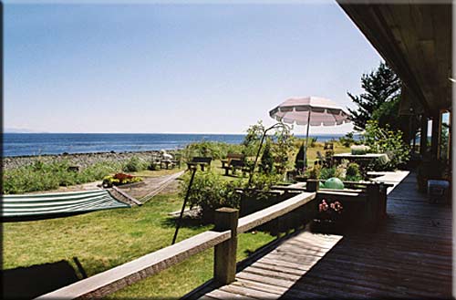 Campbell River Beach House, Campbell River accommodation, British Columbia, Canada