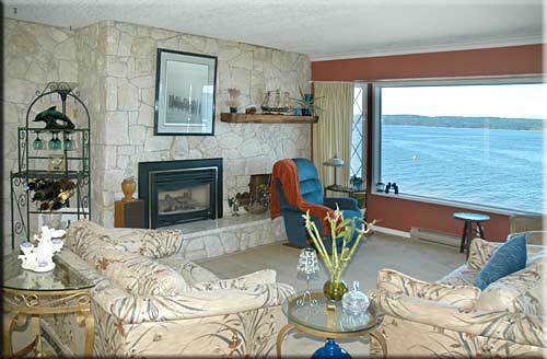 Cedar Shores, Ladysmith Accommodation, BC, Canada