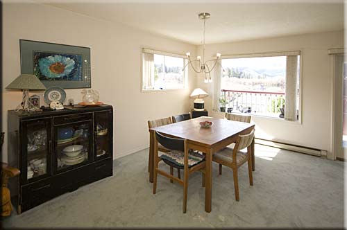 Bear Lake House, Mesachie Lake lakefront accommodation, British Columbia, Canada