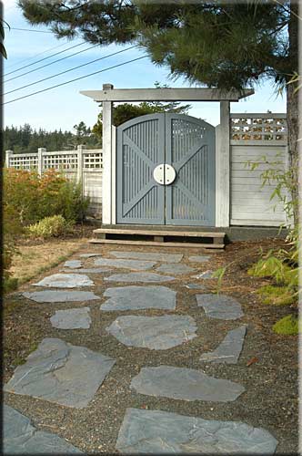 Holmes Point Ocean Retreat, Comox Accommodation, BC, Canada