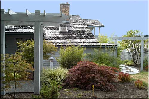 Holmes Point Ocean Retreat, Comox Accommodation, BC, Canada