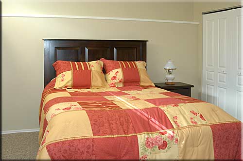 Anne�s Miracle Beach Oceanfront Suite, Comox Valley Accommodation, BC, Canada