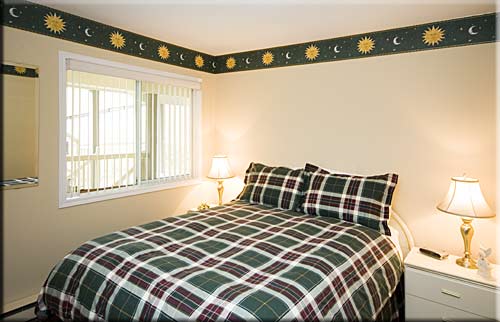 Rathtrevor Beach Waterfront Condo, Parksville vacation rental, BC, Canada